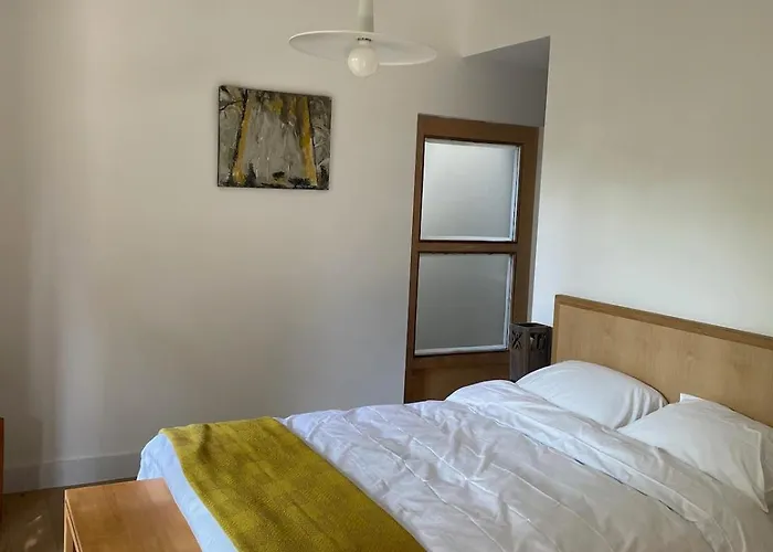 بيت للعطل De L'atelier In *